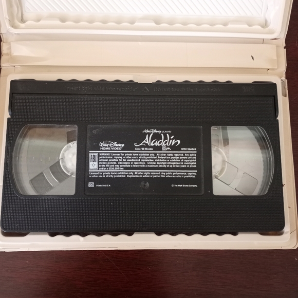 Disney Black Diamond VHS Bundle: Aladdin, The Little Mermaid, Beauty & the Beast - Picture 9 of 11